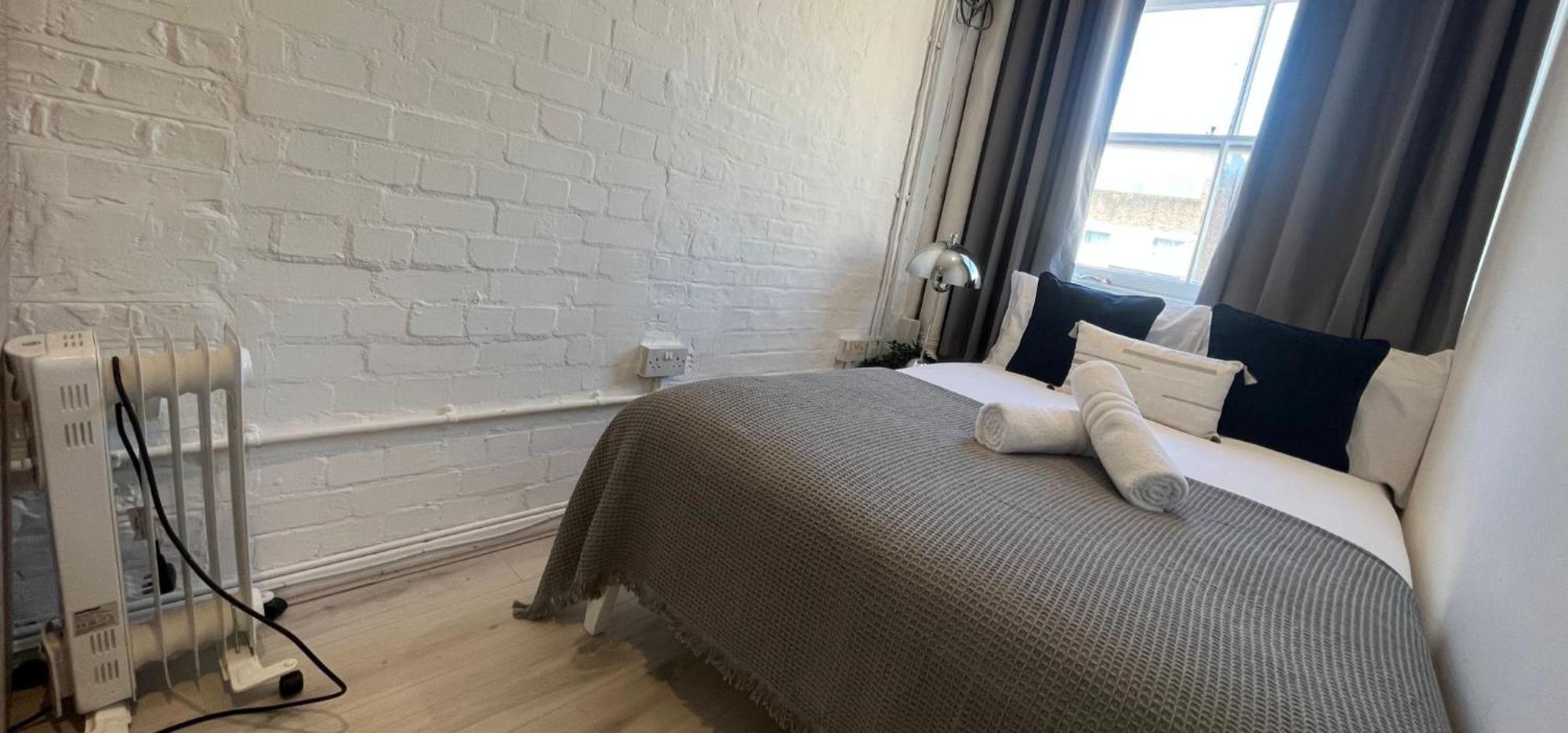 Nifty 2 Bedroom Flat In Goswell Rd 伦敦 外观 照片